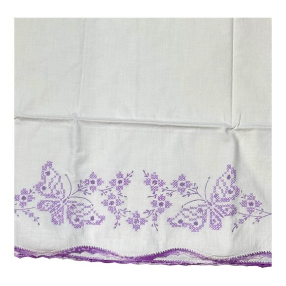 Vtg Embroidered Pillowcases Purple Butterfly Spring Floral Grandma Cottage Core - Picture 1 of 4